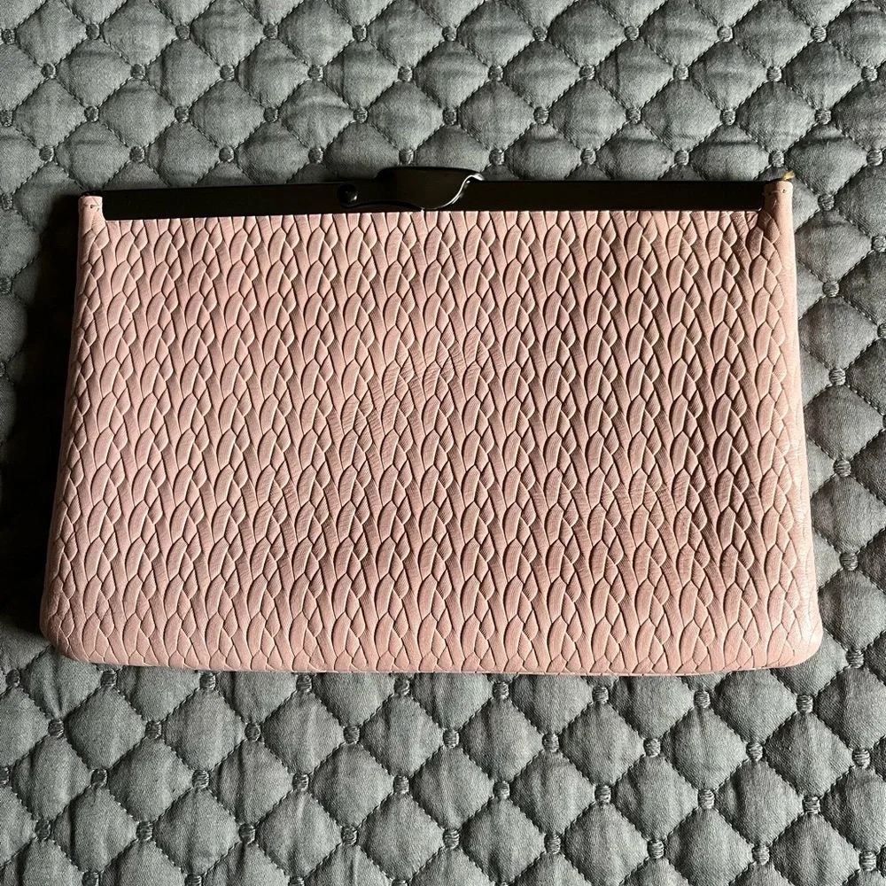 Patricia Nash coral pink clutch: crossbody - Picture 9 of 10